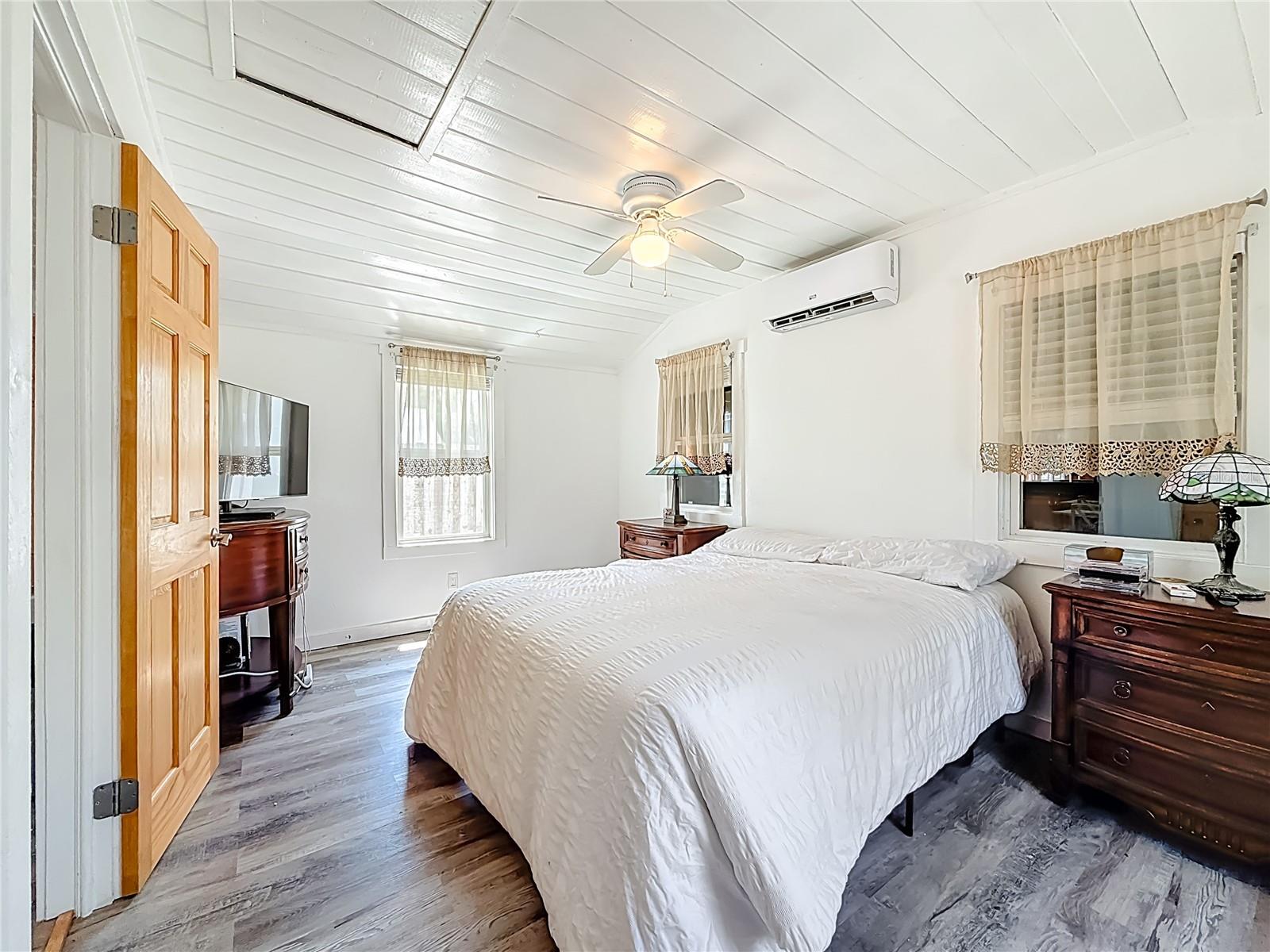 Image 19 of 56 For 129 94th Avenue