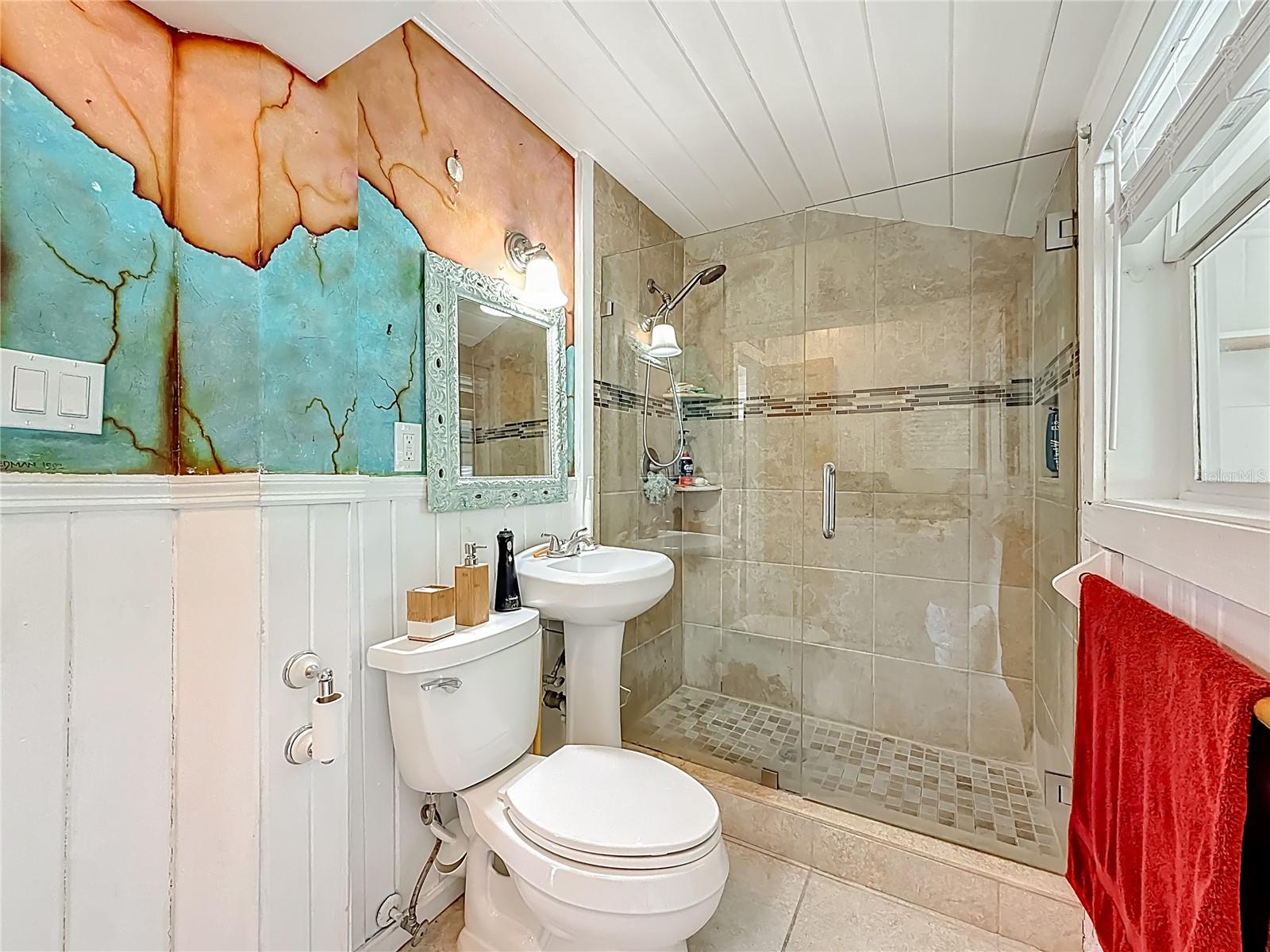 Image 23 of 56 For 129 94th Avenue