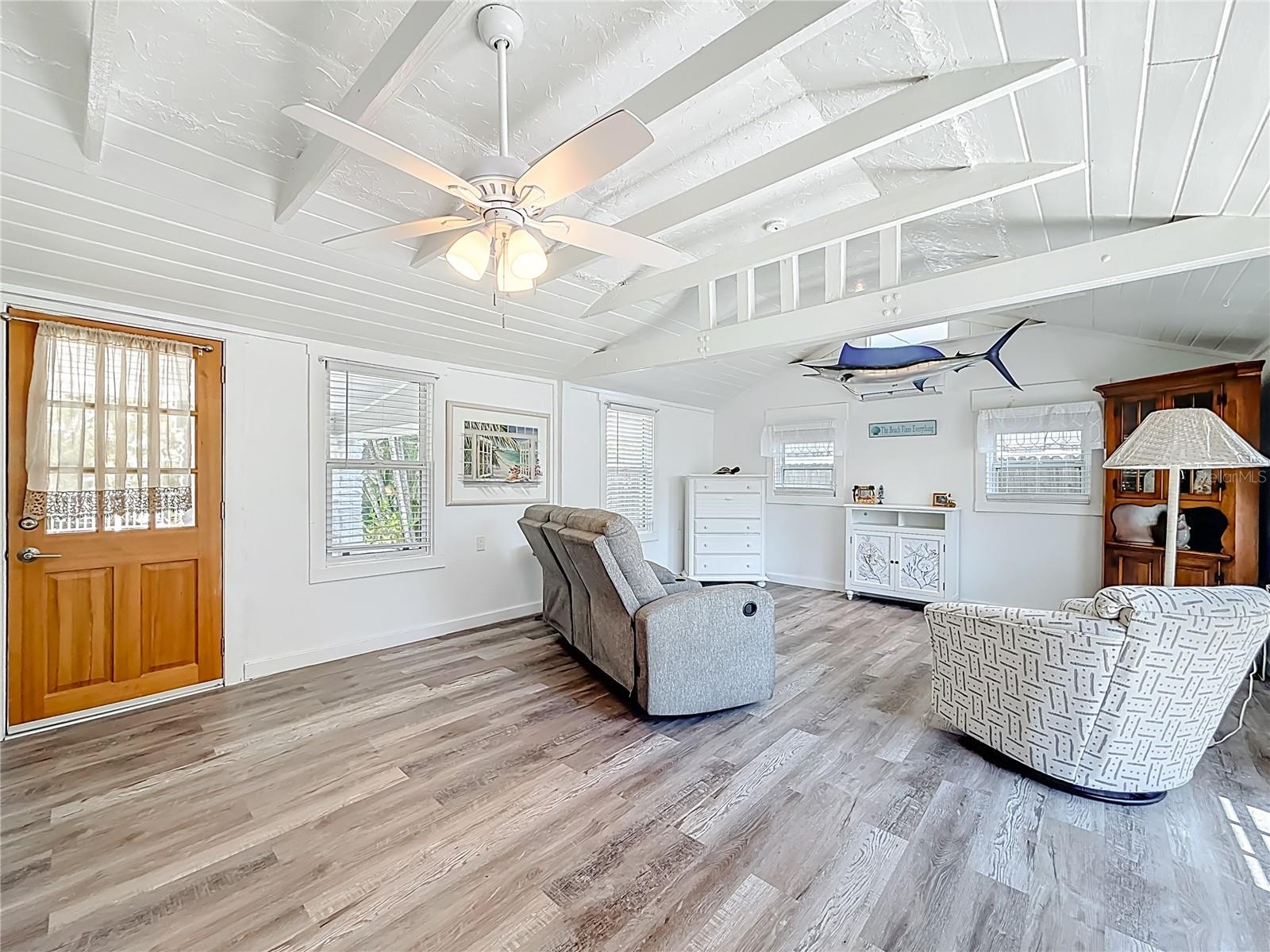 Image 7 of 56 For 129 94th Avenue