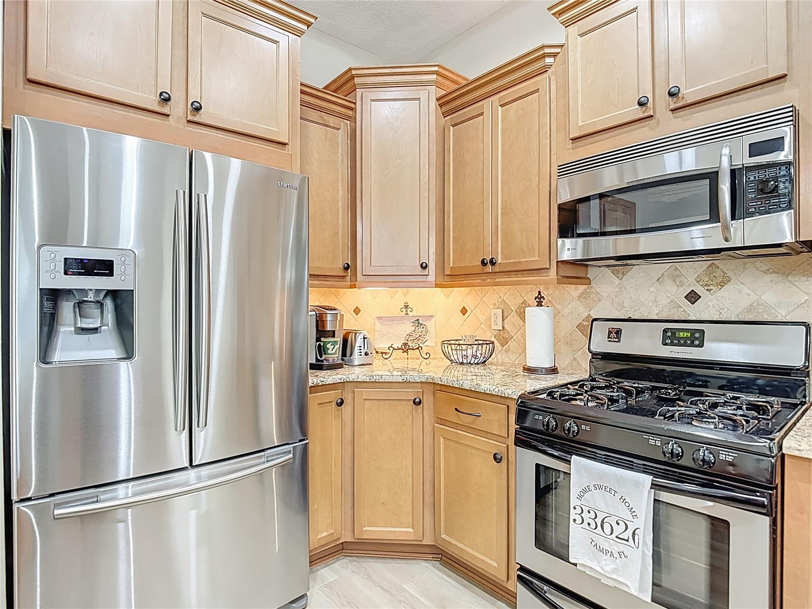 Image 5 of 58 For 9906 Bennington Drive