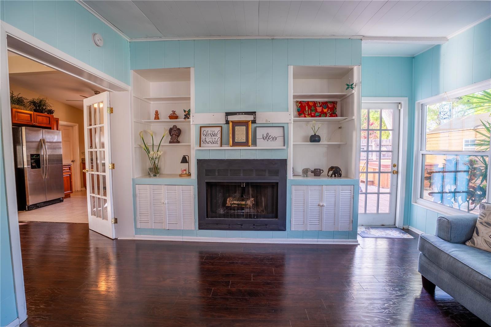 Image 16 of 45 For 12425 136th Lane