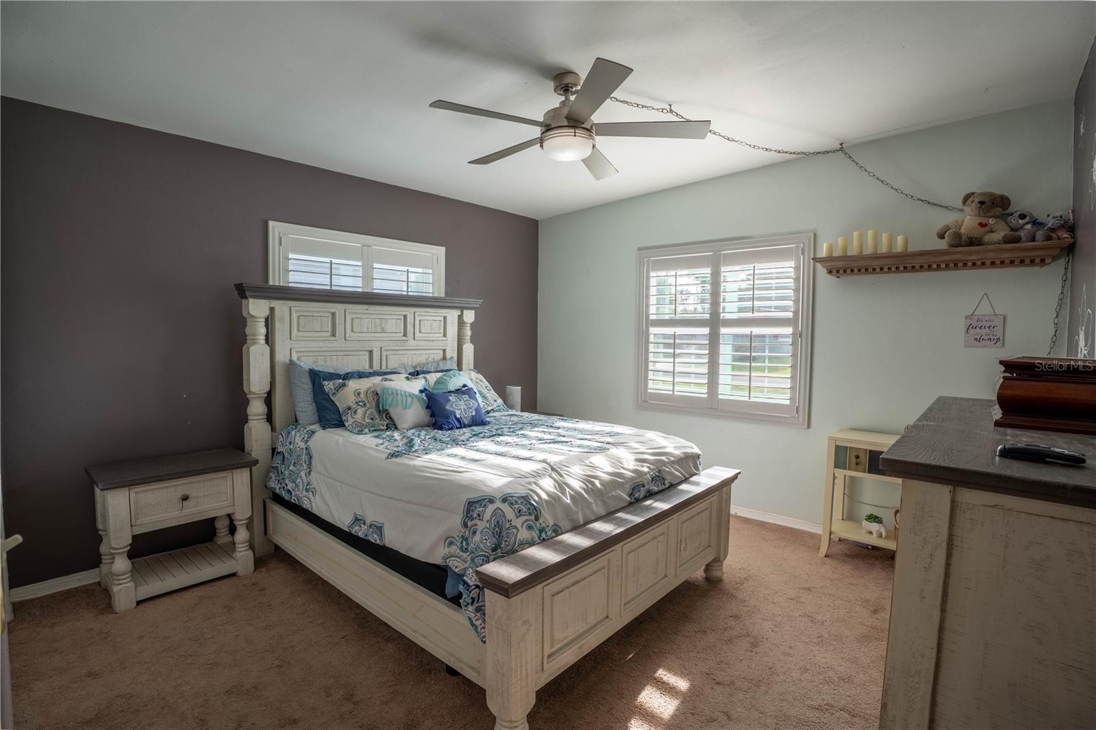 Image 19 of 45 For 12425 136th Lane