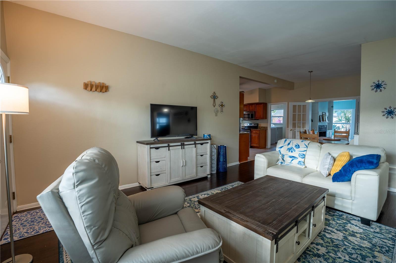 Image 3 of 45 For 12425 136th Lane