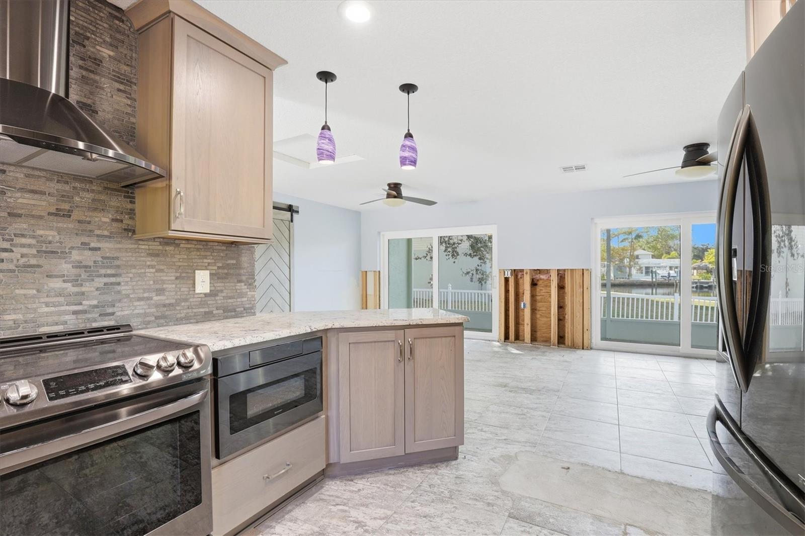 Image 18 of 61 For 302 Georgia Avenue