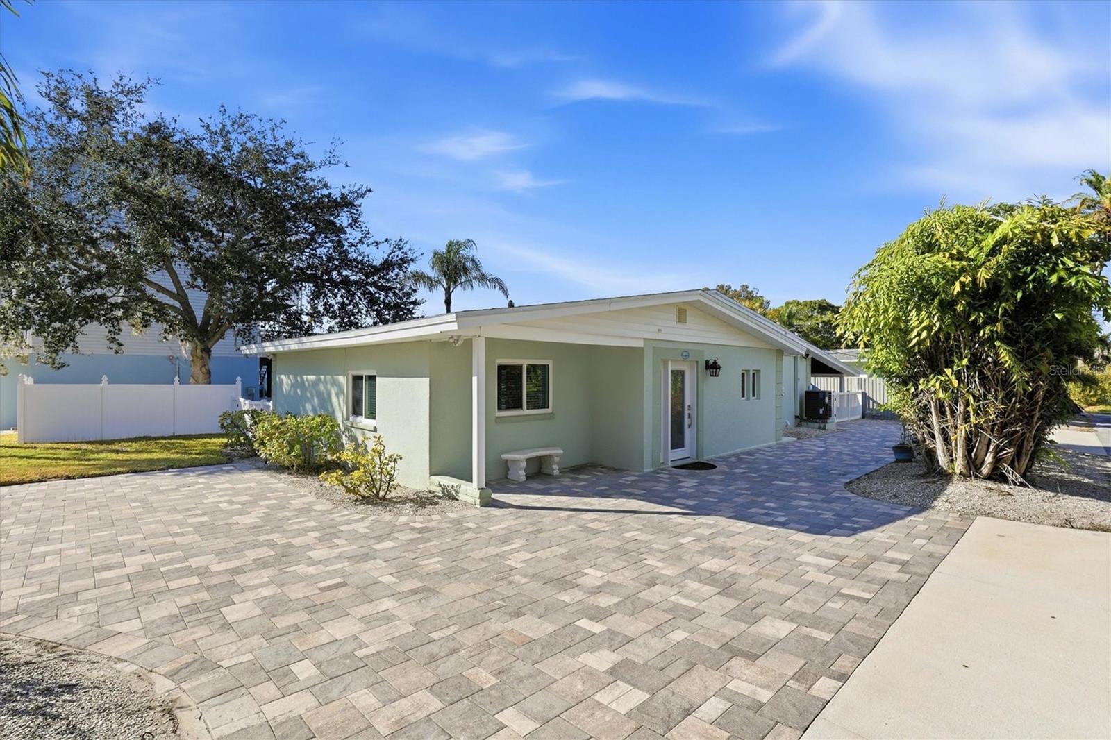 Image 2 of 61 For 302 Georgia Avenue