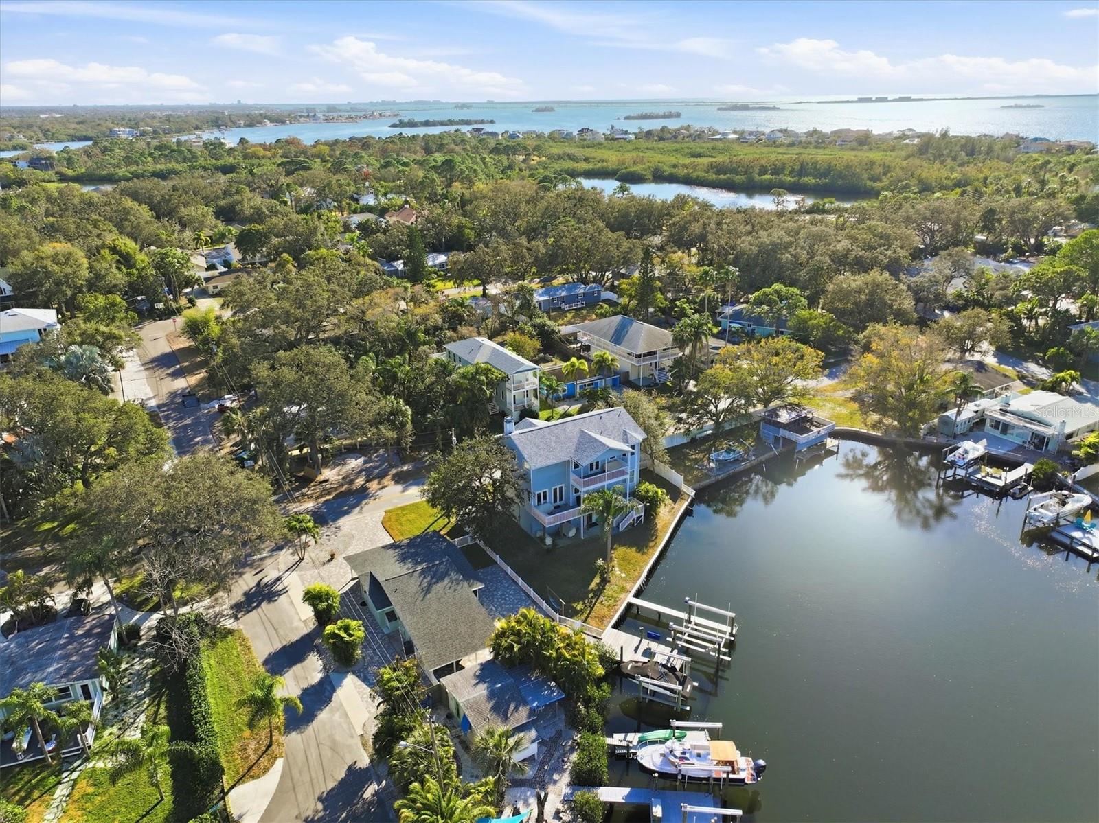 Image 8 of 61 For 302 Georgia Avenue