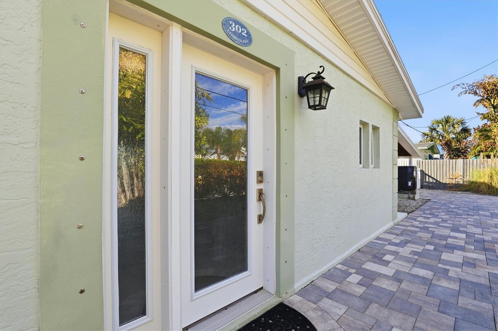 Image 9 of 61 For 302 Georgia Avenue