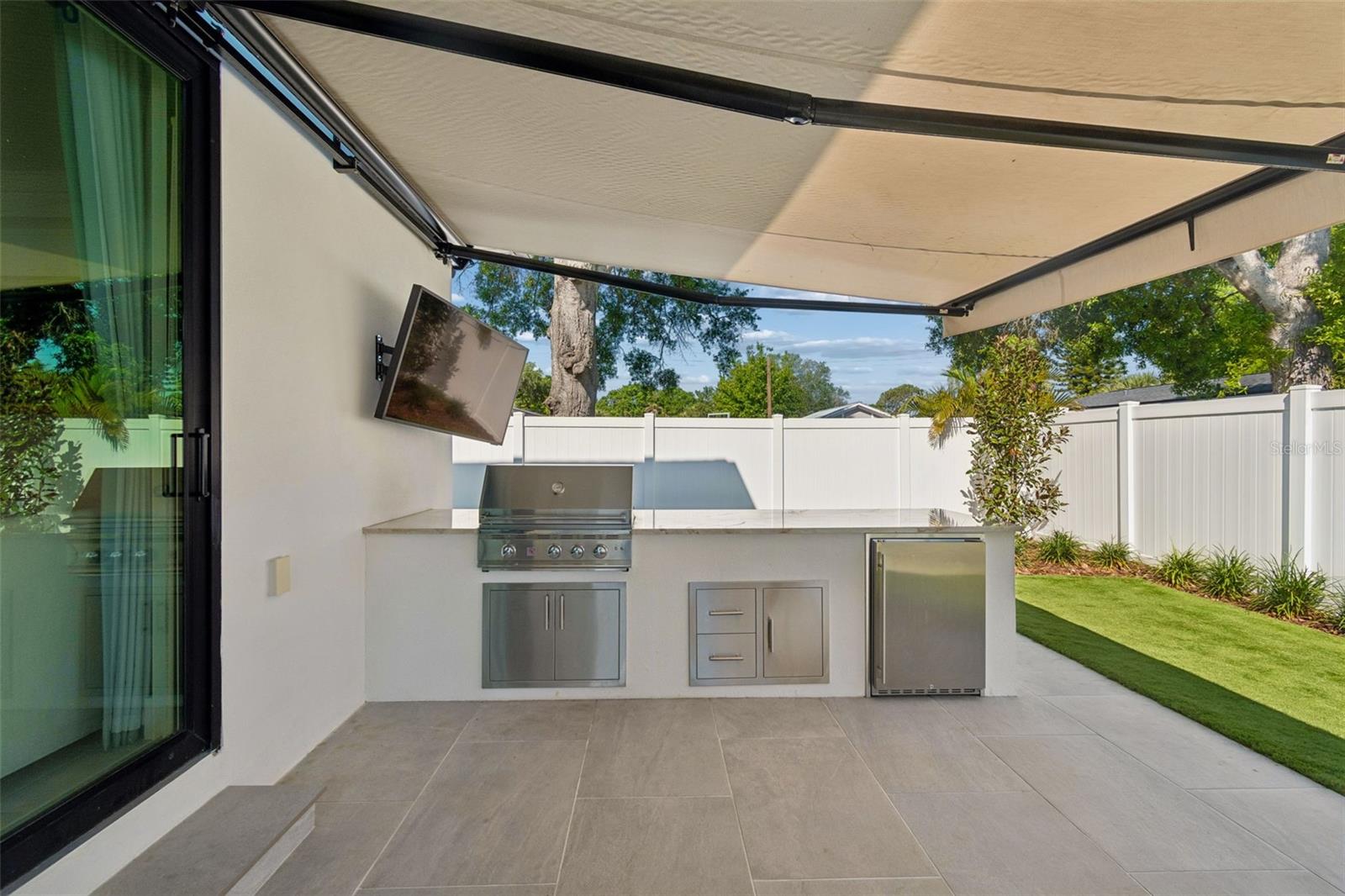 Image 23 of 27 For 3209 Rogers Avenue