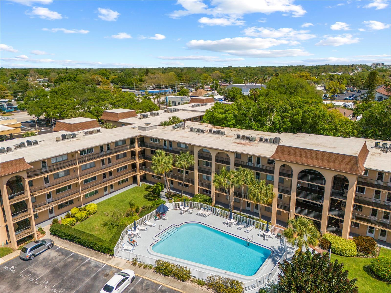 Image 2 of 40 For 2525 Bay Drive C21