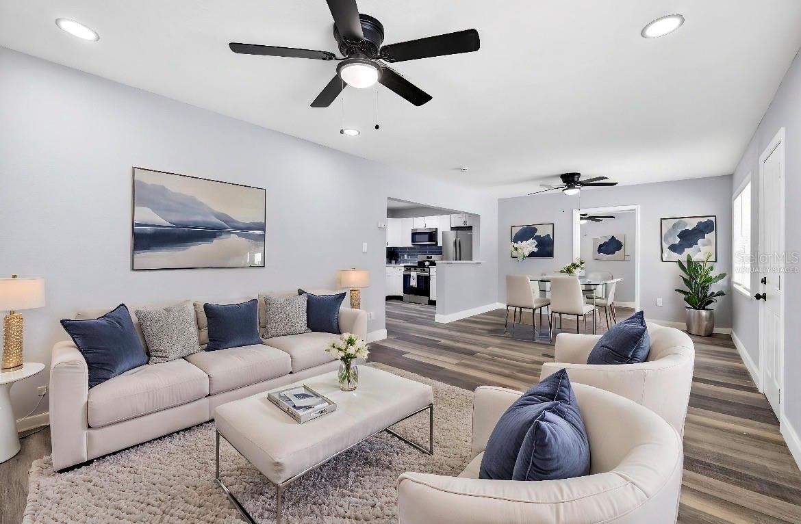 Listing photo id 1 for 6916 Orleans Avenue