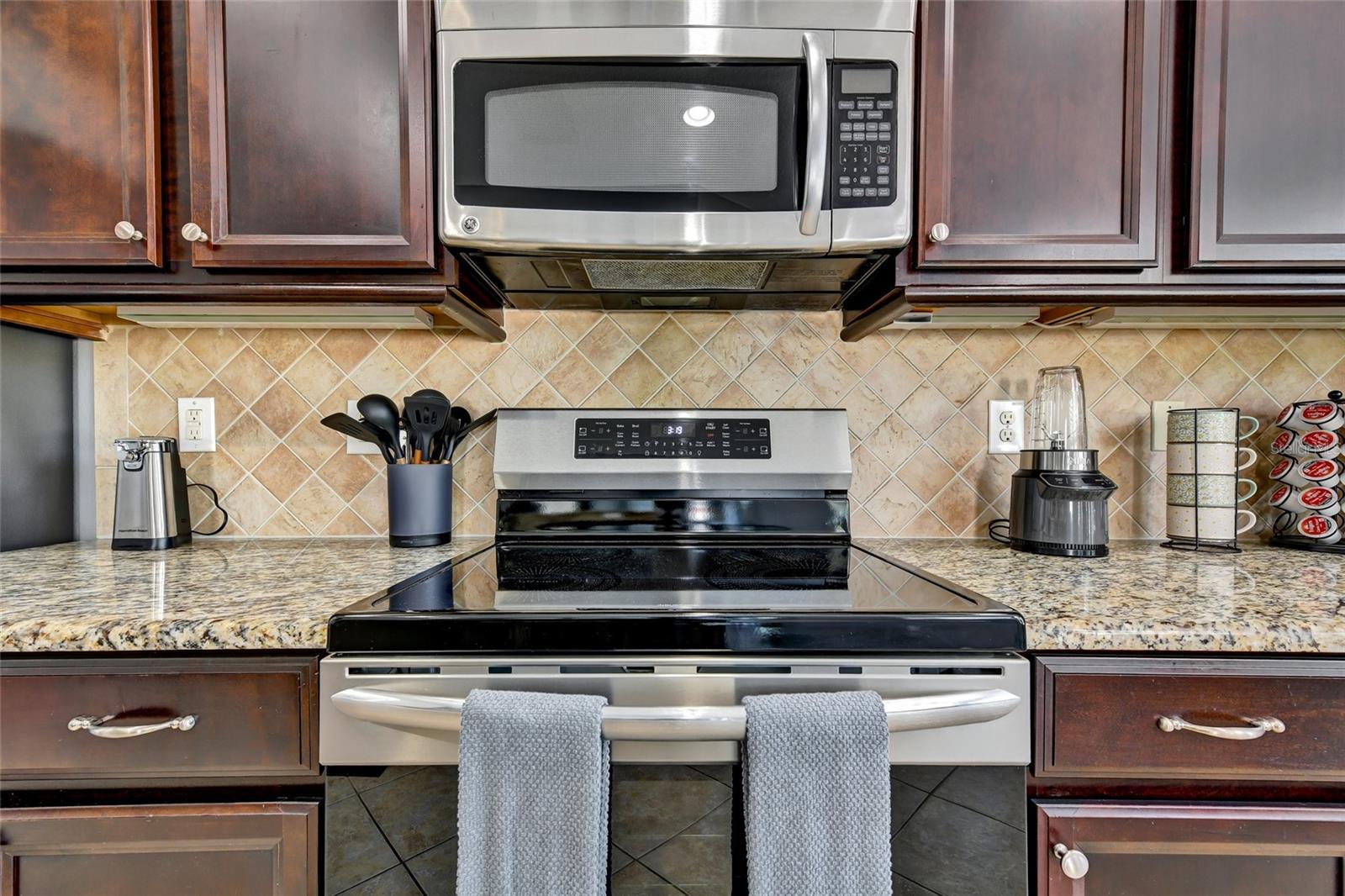 Image 15 of 40 For 7514 Forest Mere Drive