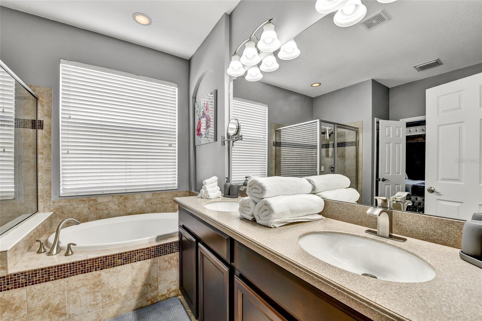 Image 22 of 40 For 7514 Forest Mere Drive