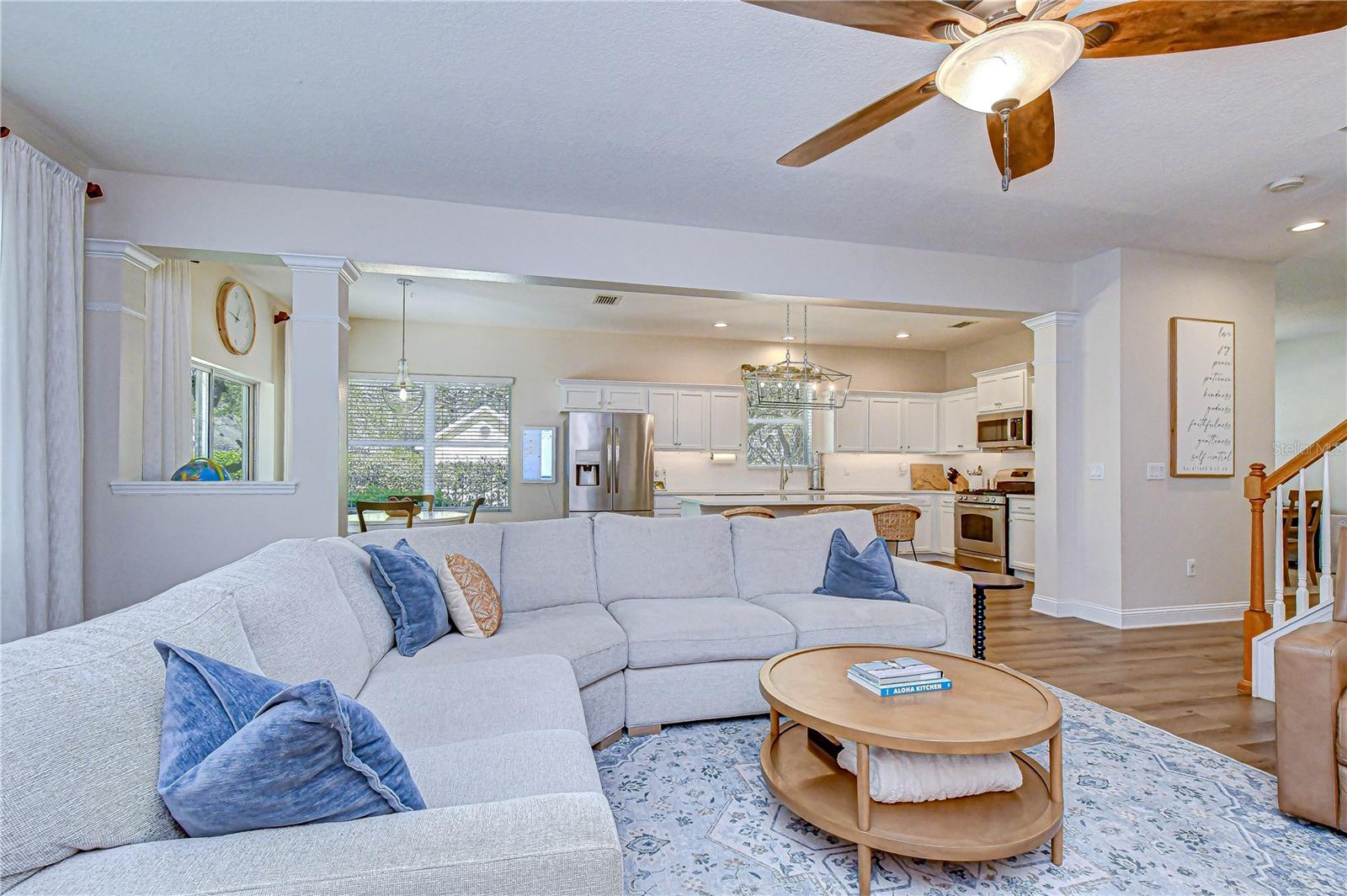 Image 10 of 38 For 15827 Starling Water Drive