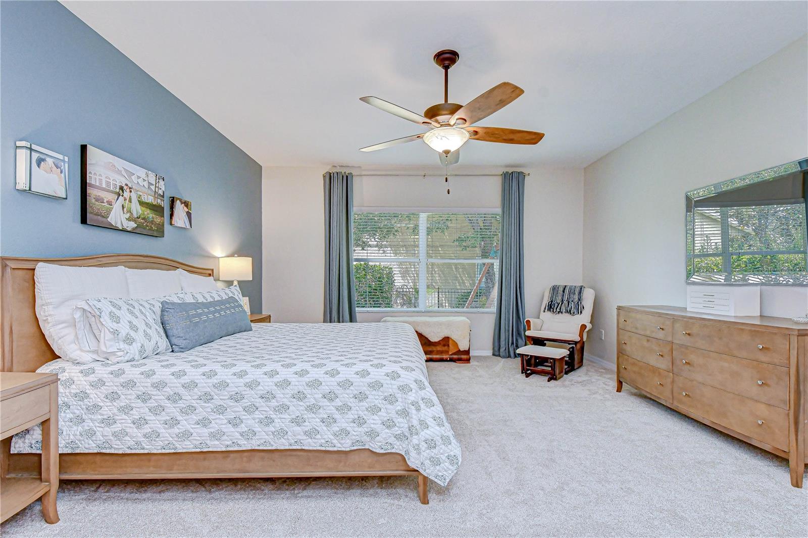 Image 17 of 38 For 15827 Starling Water Drive