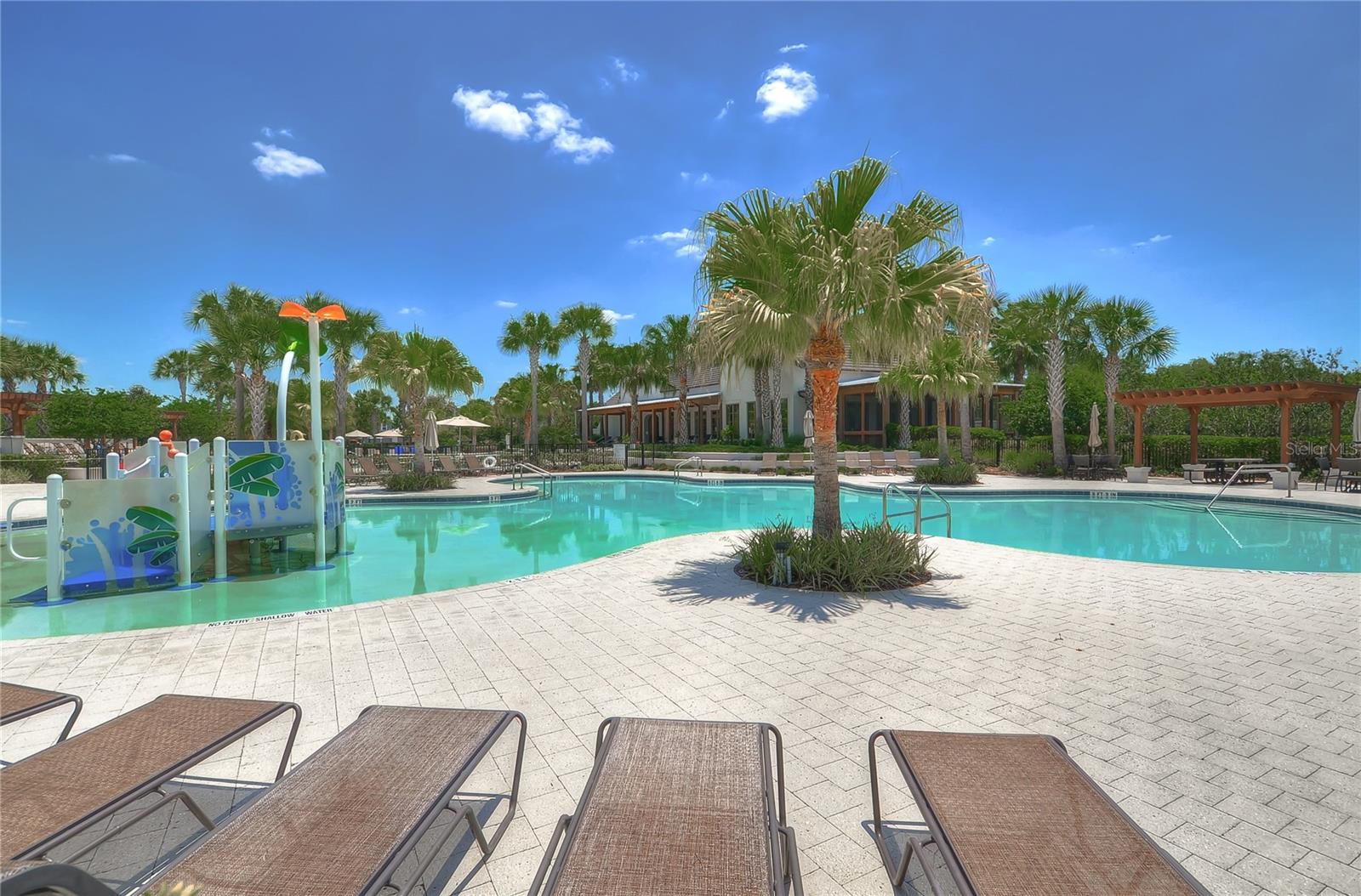 Image 37 of 38 For 15827 Starling Water Drive