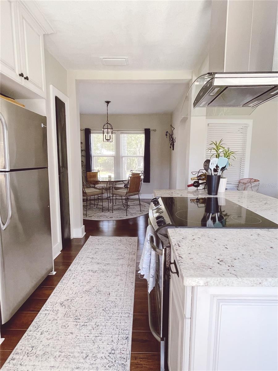 Image 5 of 16 For 4120 2nd Avenue S