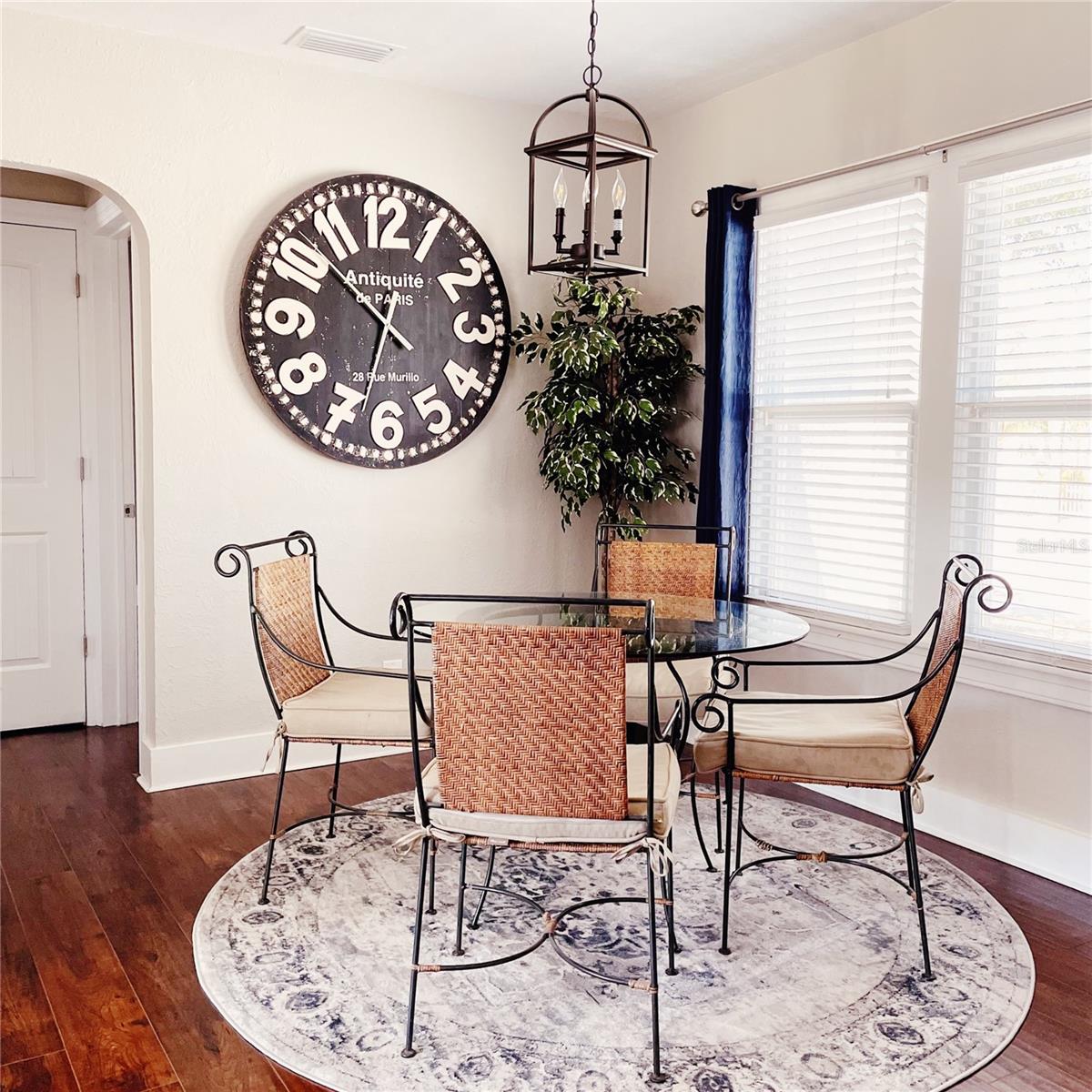 Image 8 of 16 For 4120 2nd Avenue S