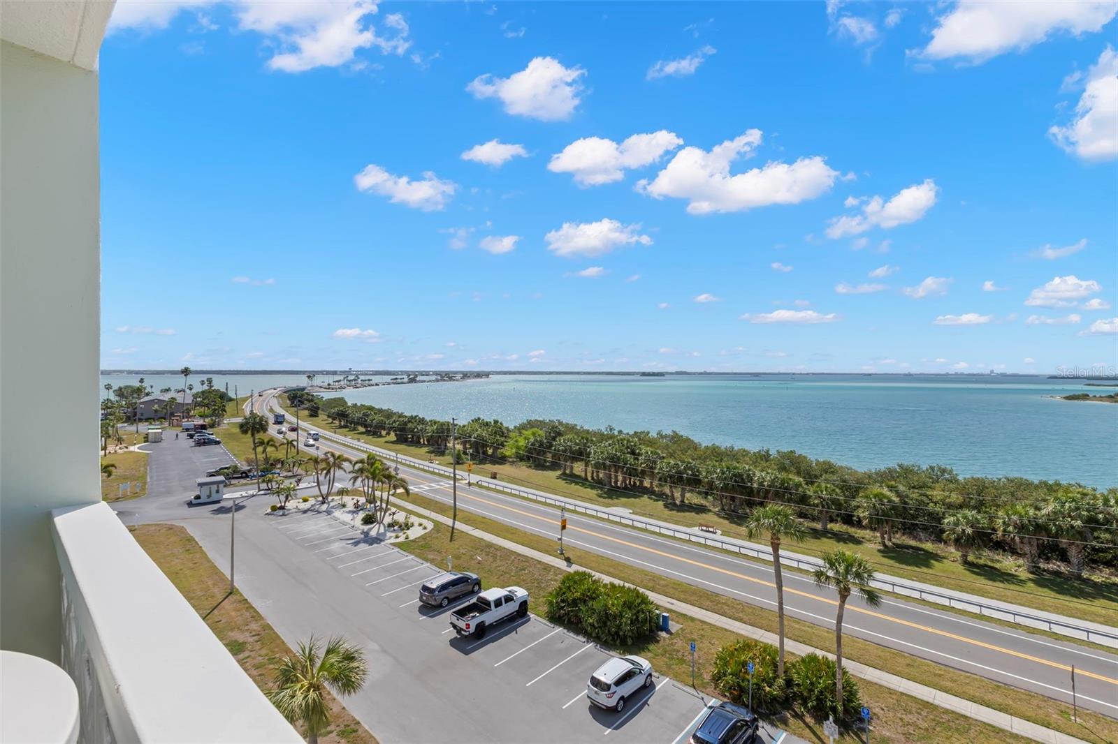 Image 14 of 44 For 9 Forbes Place 707