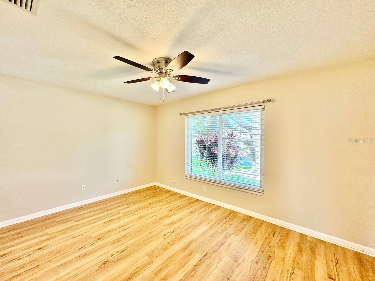 Image 17 of 40 For 3490 Mainlands Boulevard S