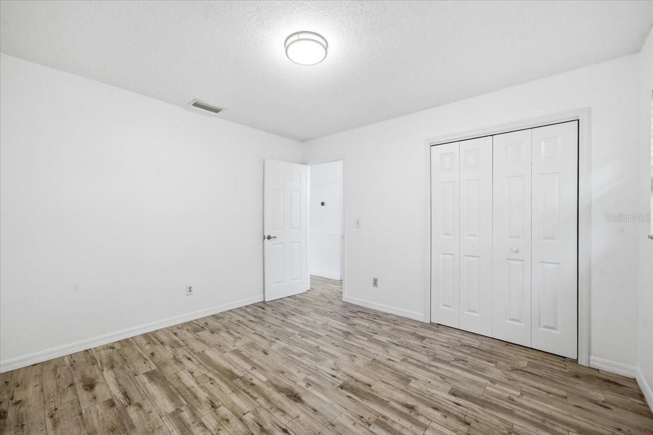 Image 23 of 33 For 700 Druid Way