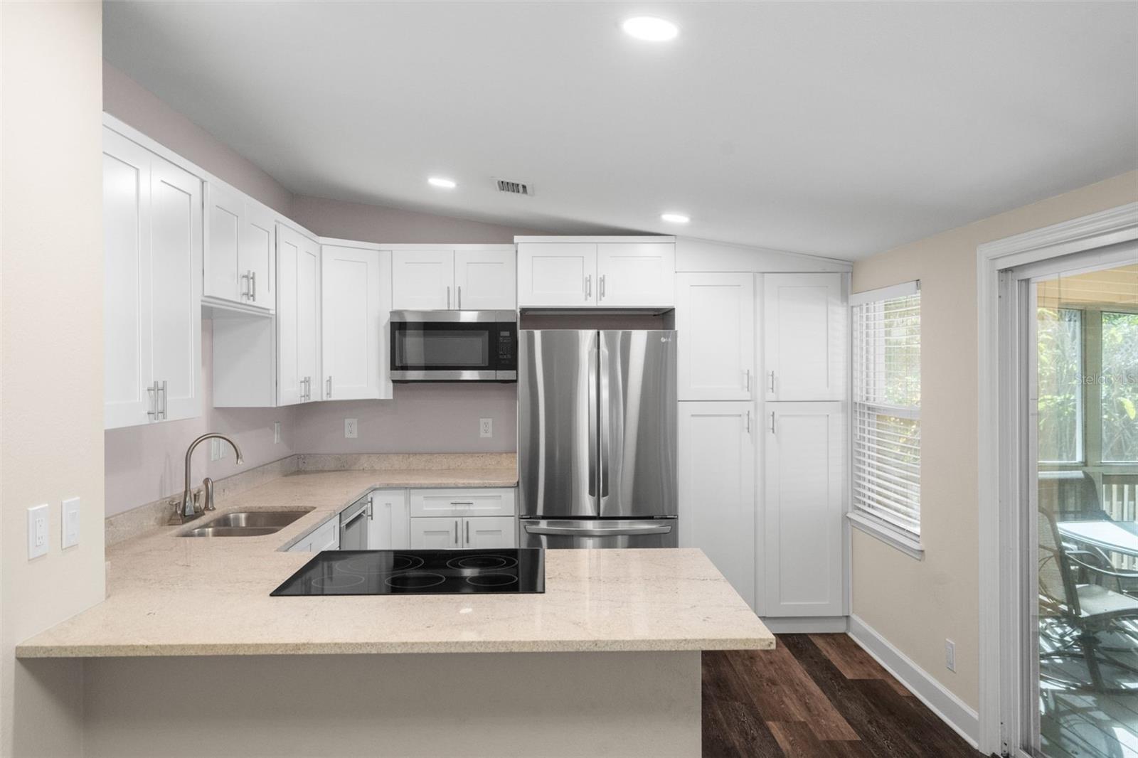 Image 10 of 37 For 5514 16th Avenue S