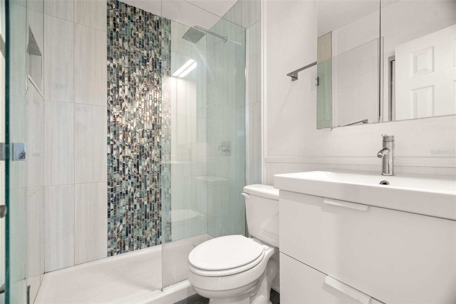 Image 16 of 37 For 5514 16th Avenue S