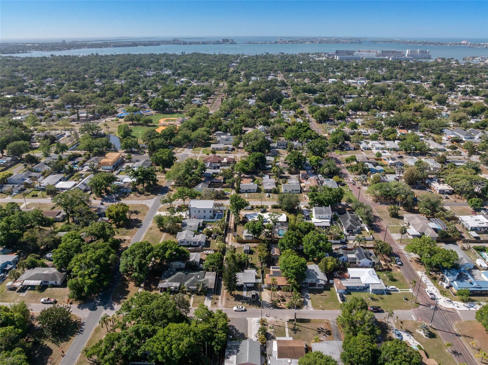 Image 29 of 37 For 5514 16th Avenue S