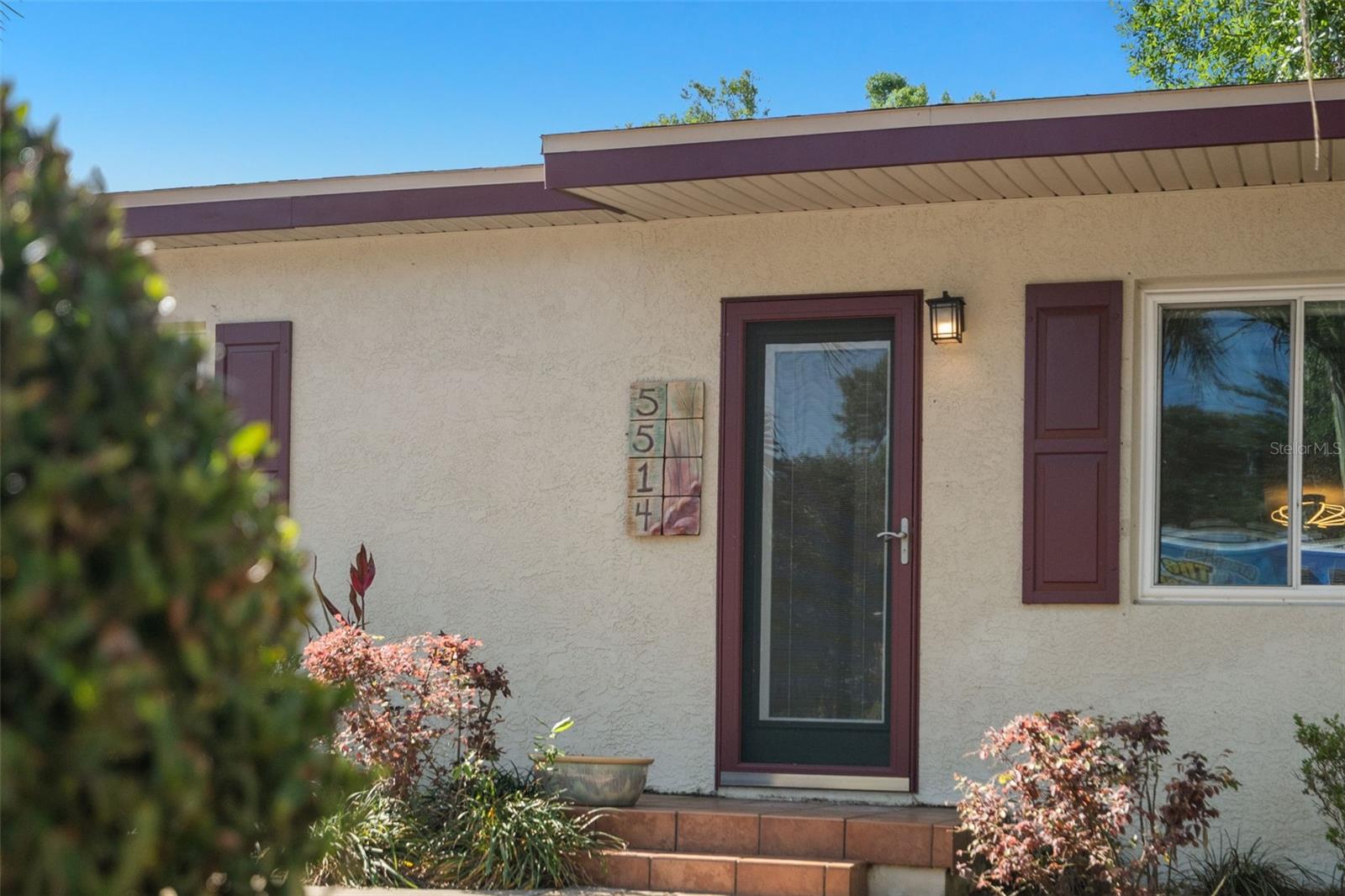 Image 4 of 37 For 5514 16th Avenue S