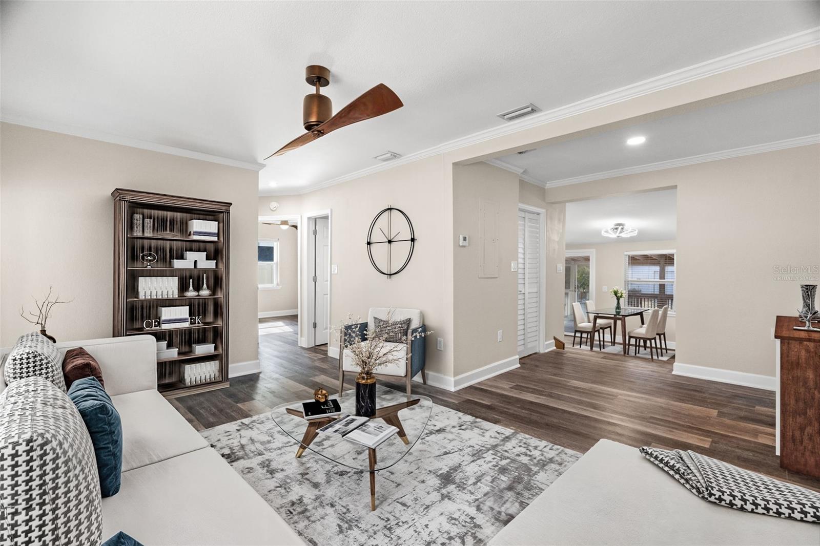 Image 7 of 37 For 5514 16th Avenue S