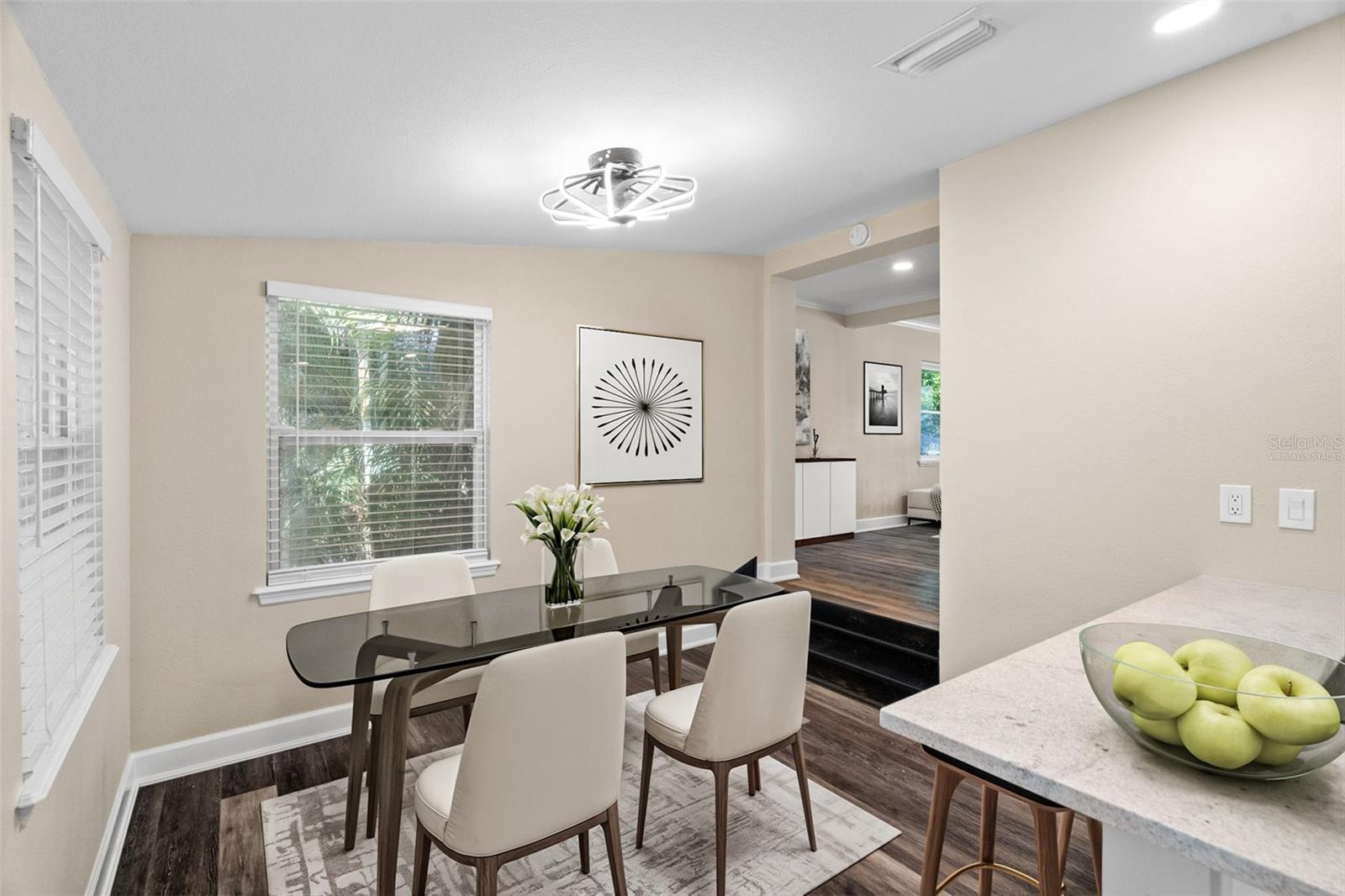 Image 9 of 37 For 5514 16th Avenue S