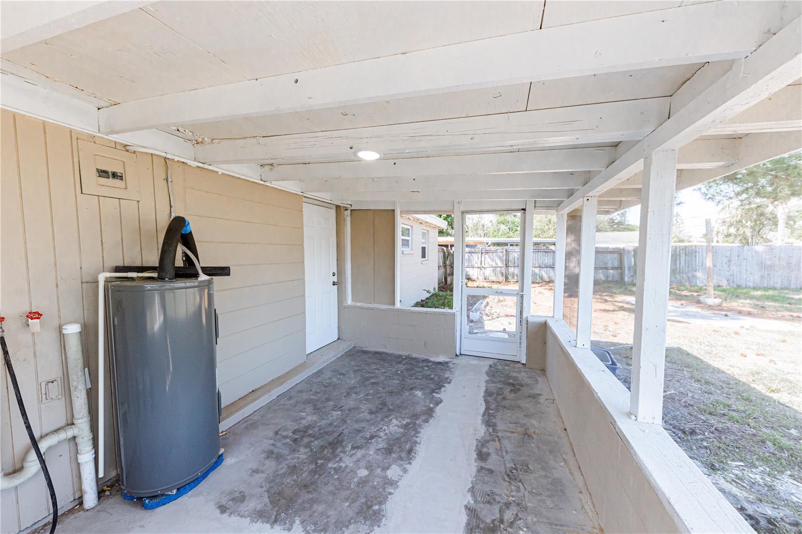 Image 26 of 43 For 8717 91st Terrace