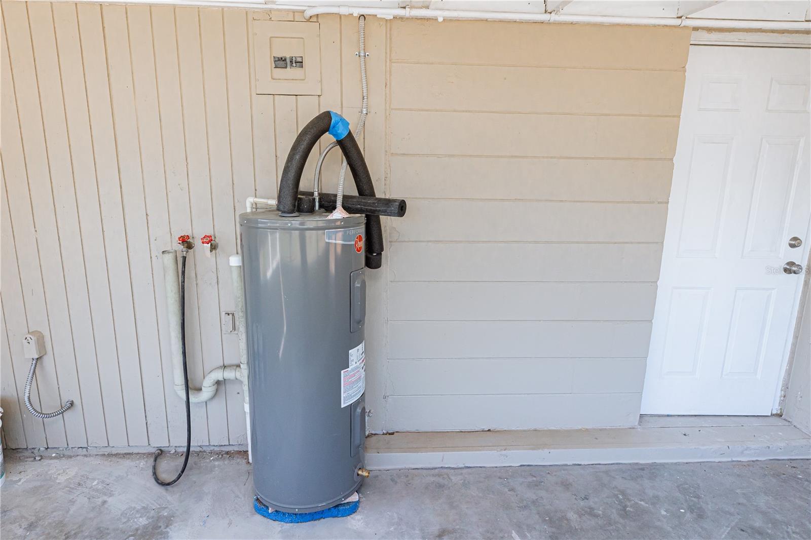 Image 37 of 43 For 8717 91st Terrace