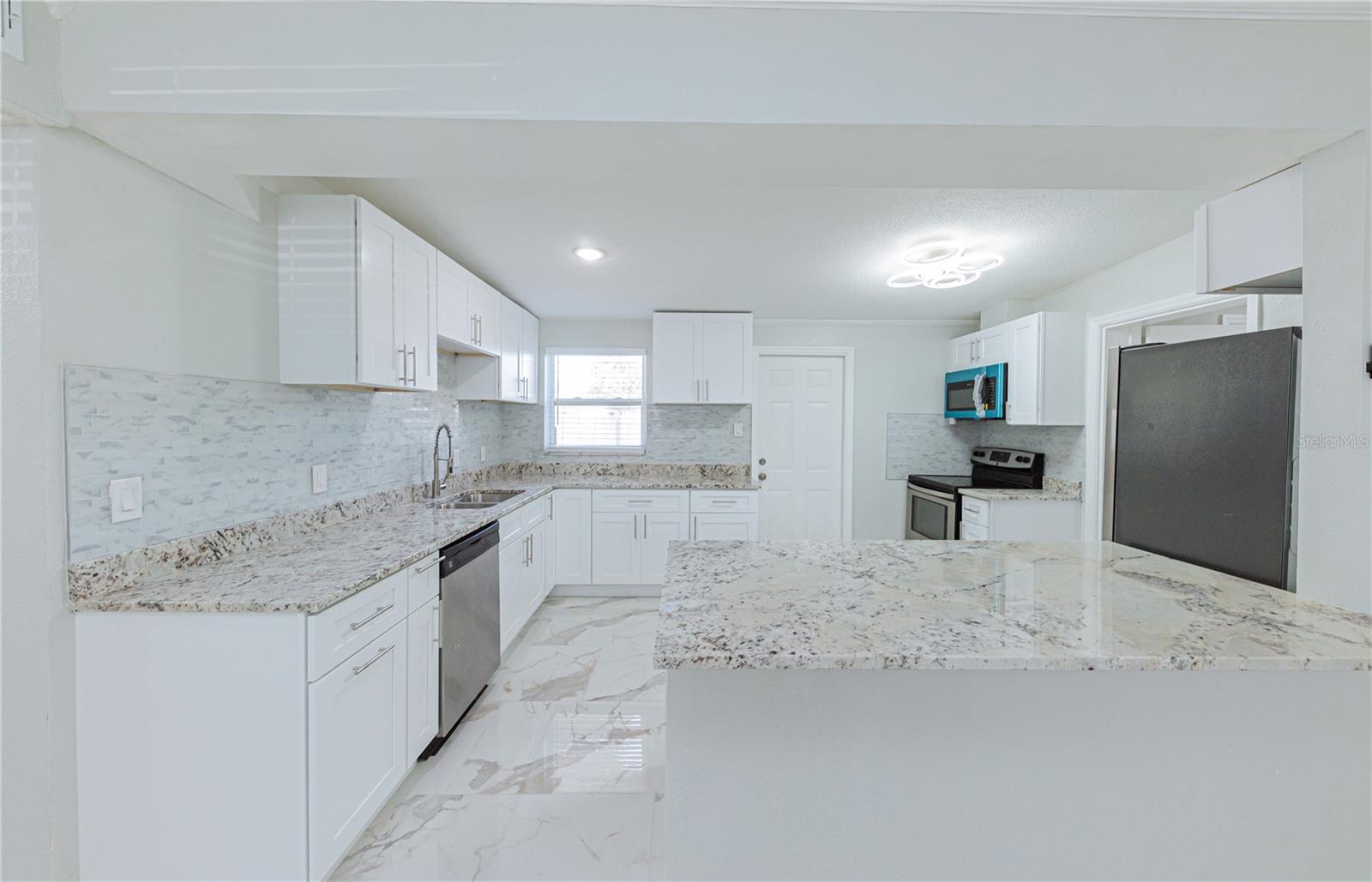 Image 4 of 43 For 8717 91st Terrace