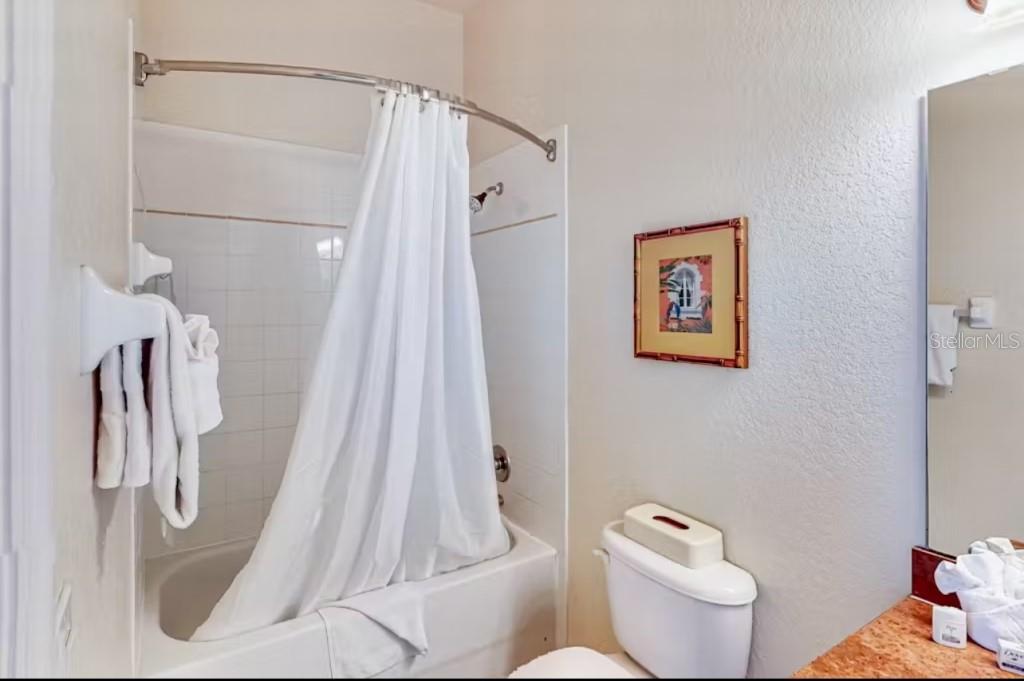 Image 35 of 50 For 515 Rum Run 33303