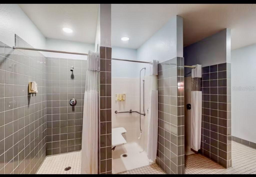 Image 4 of 50 For 515 Rum Run 33303