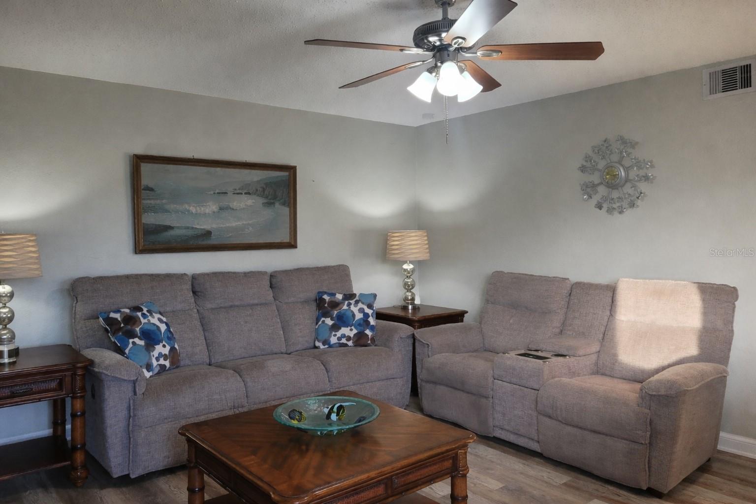 Image 10 of 52 For 14521 Catalina Circle