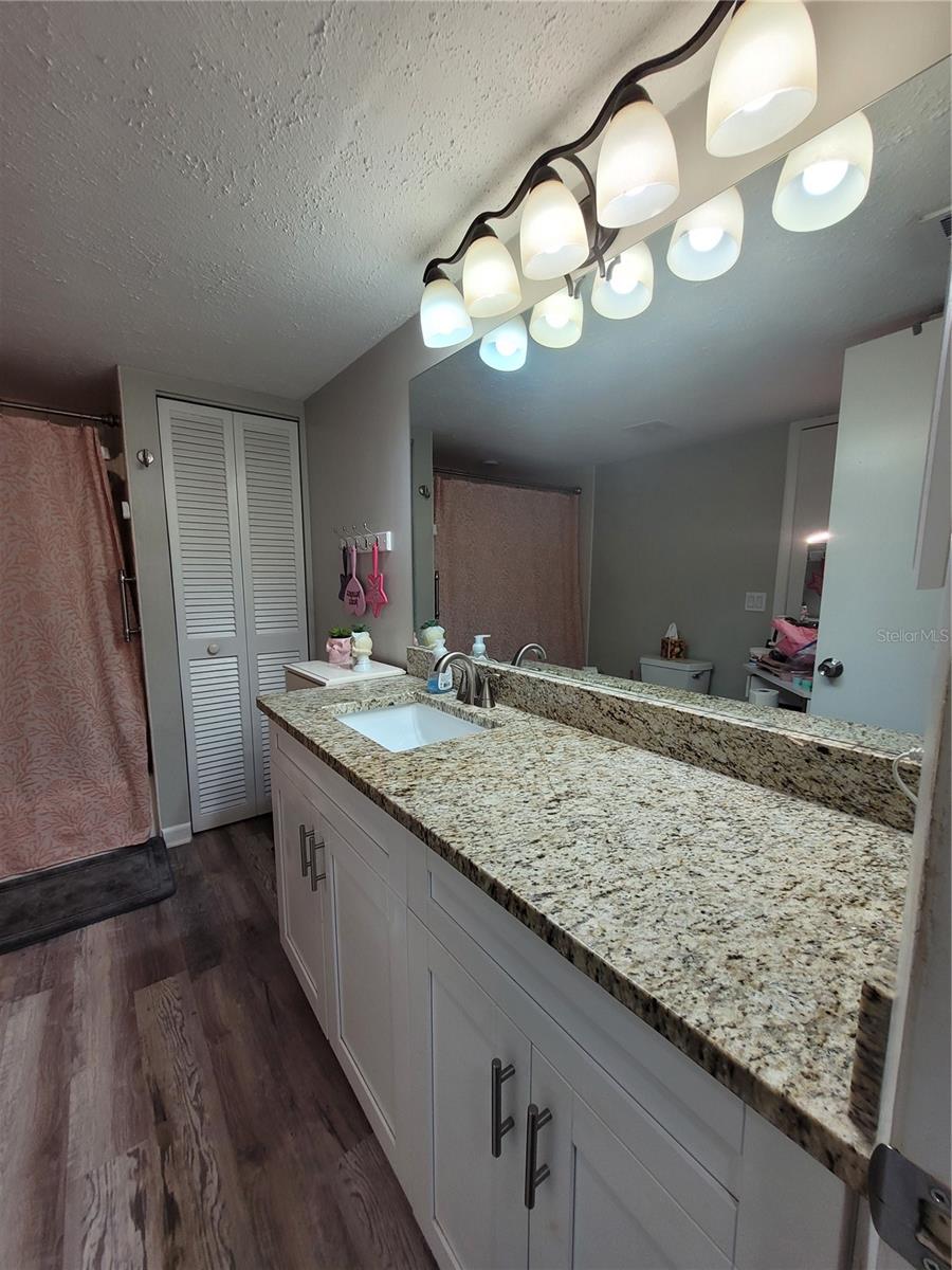 Image 27 of 52 For 14521 Catalina Circle