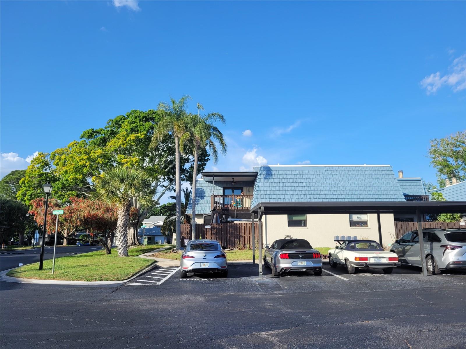 Image 6 of 52 For 14521 Catalina Circle