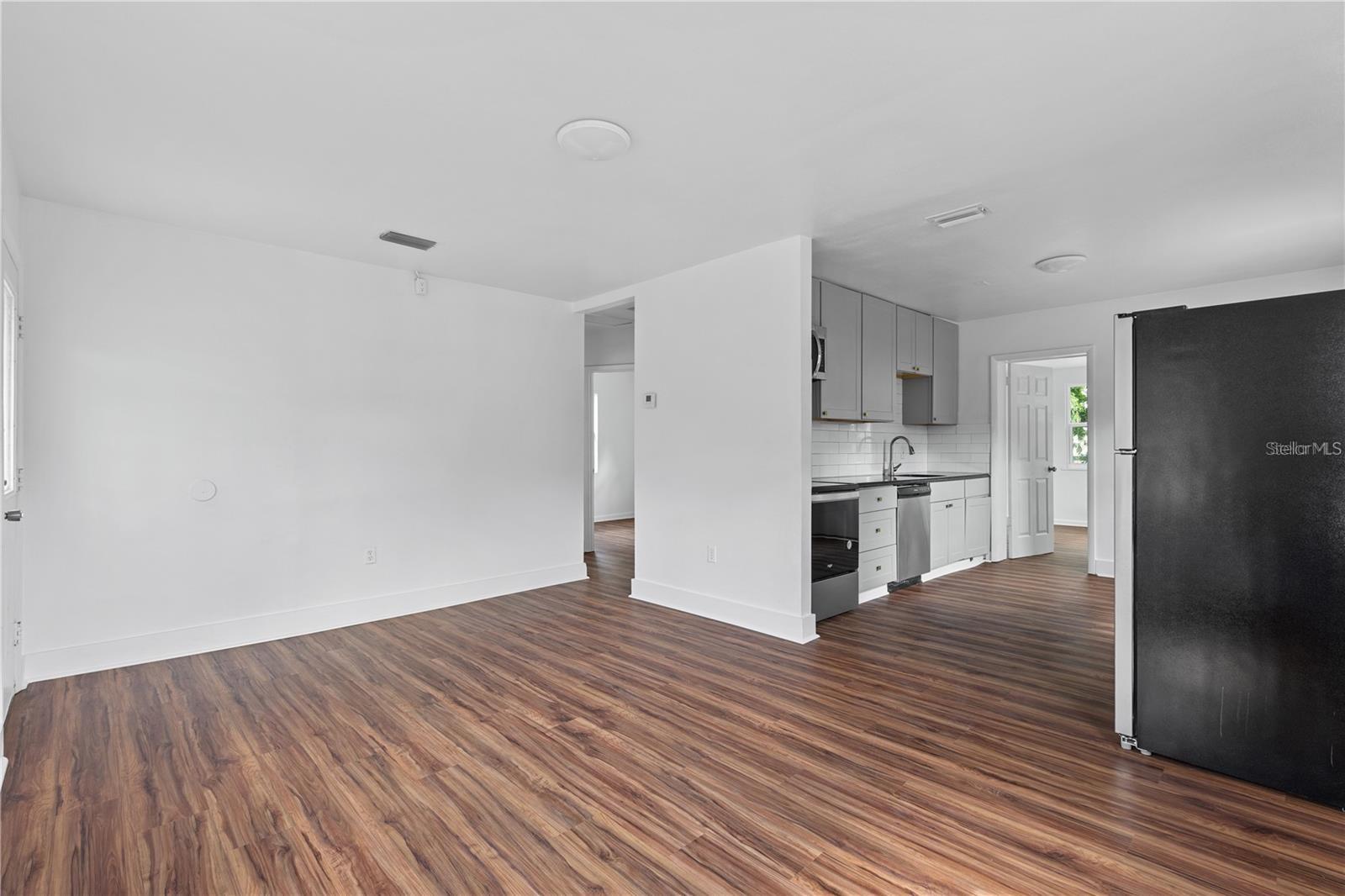 Image 8 of 10 For 2314 Osprey Avenue