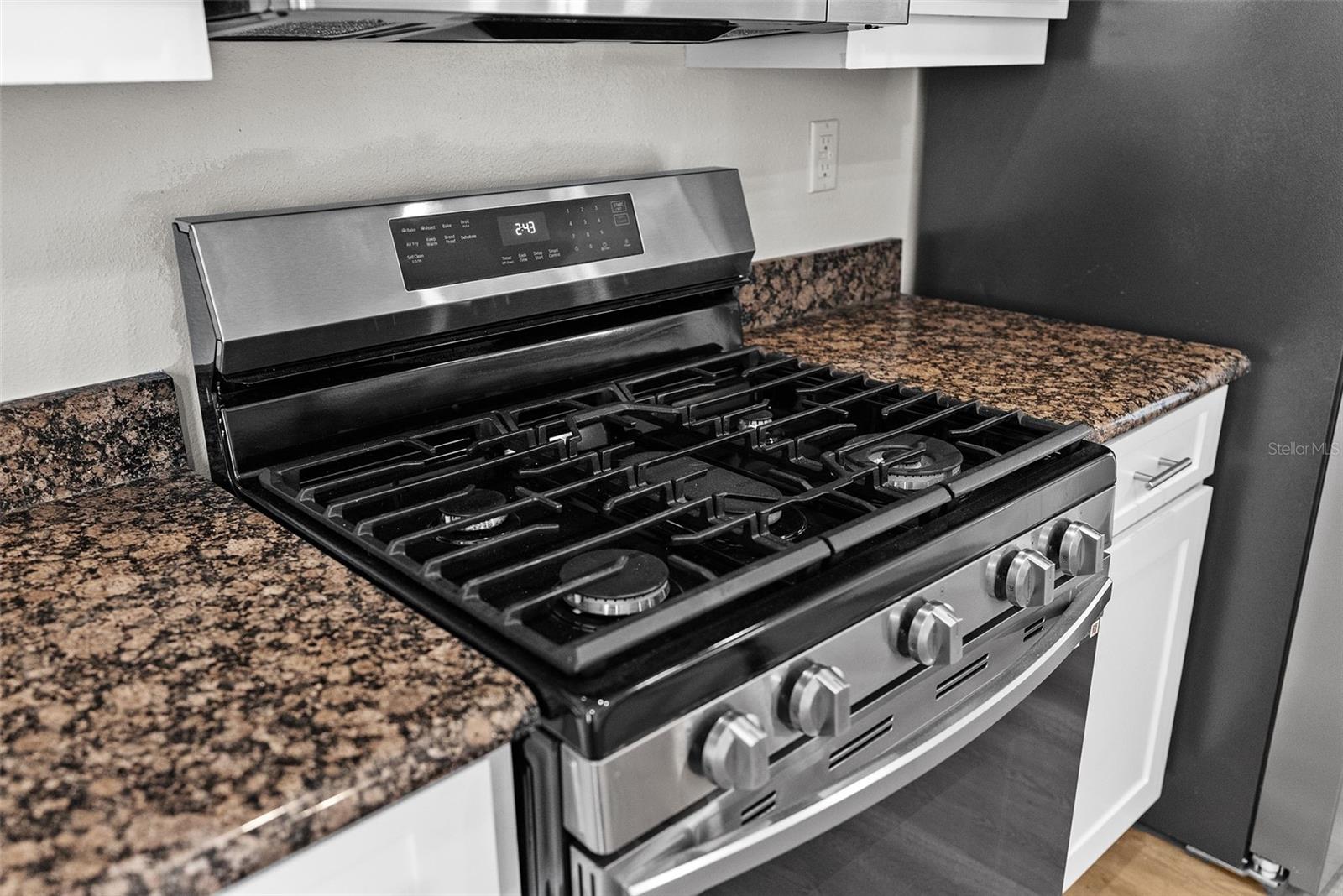 Image 12 of 46 For 5015 Sky Blue Drive