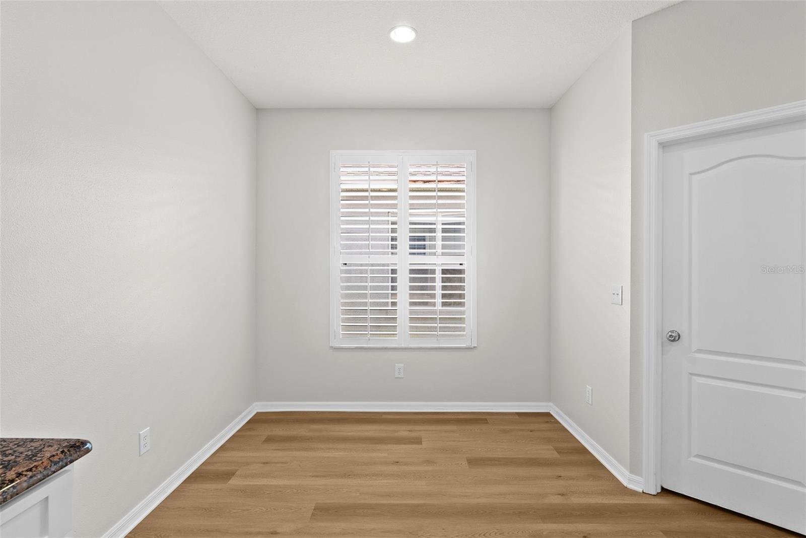 Image 13 of 46 For 5015 Sky Blue Drive