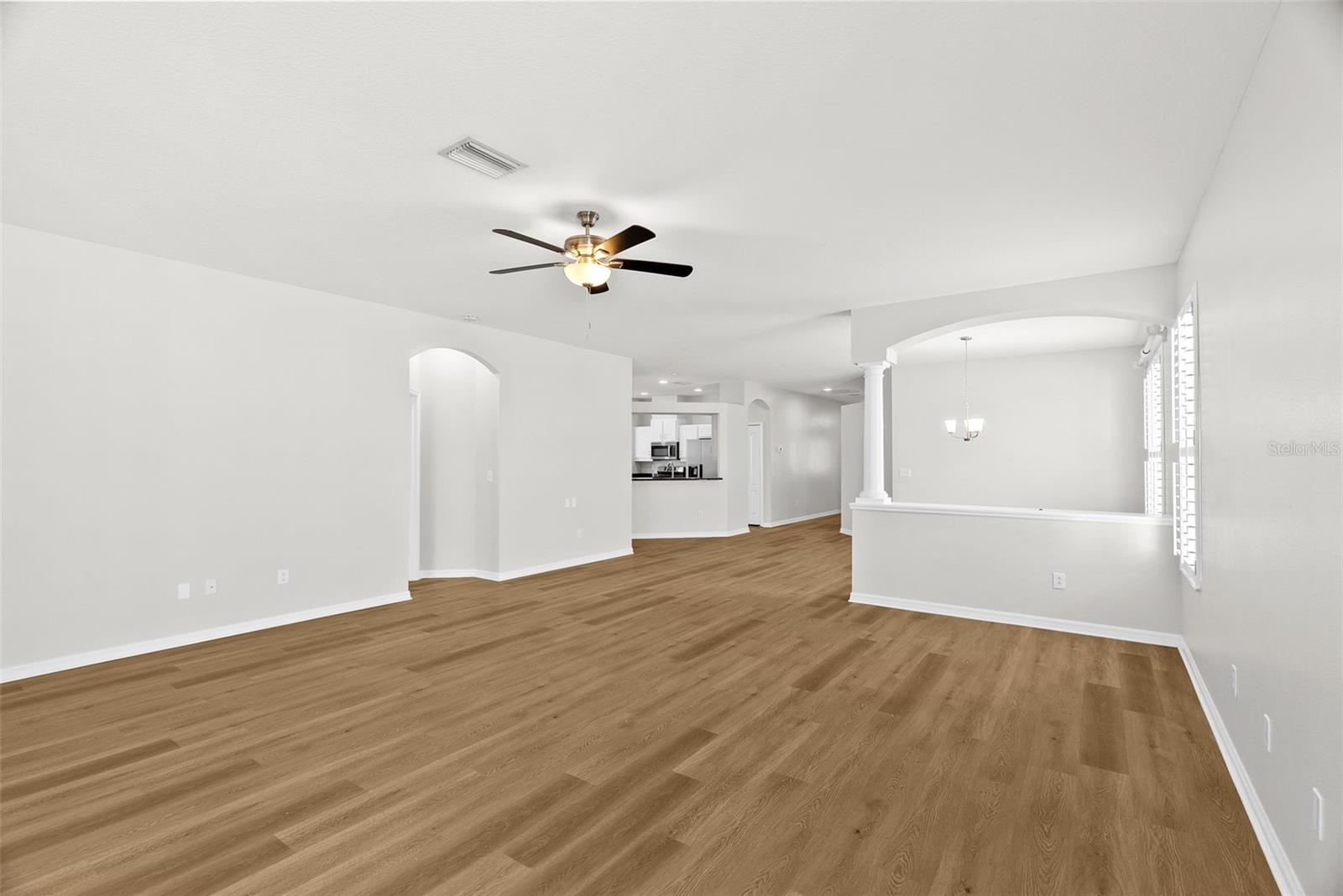 Image 22 of 46 For 5015 Sky Blue Drive