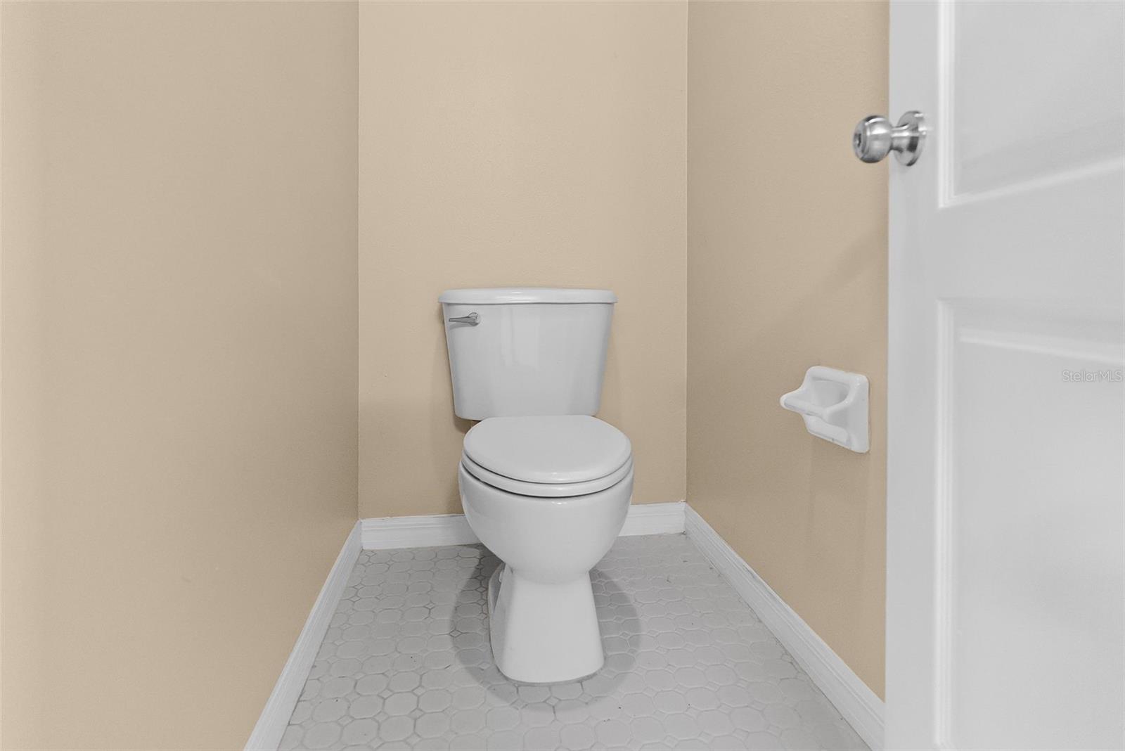 Image 32 of 46 For 5015 Sky Blue Drive