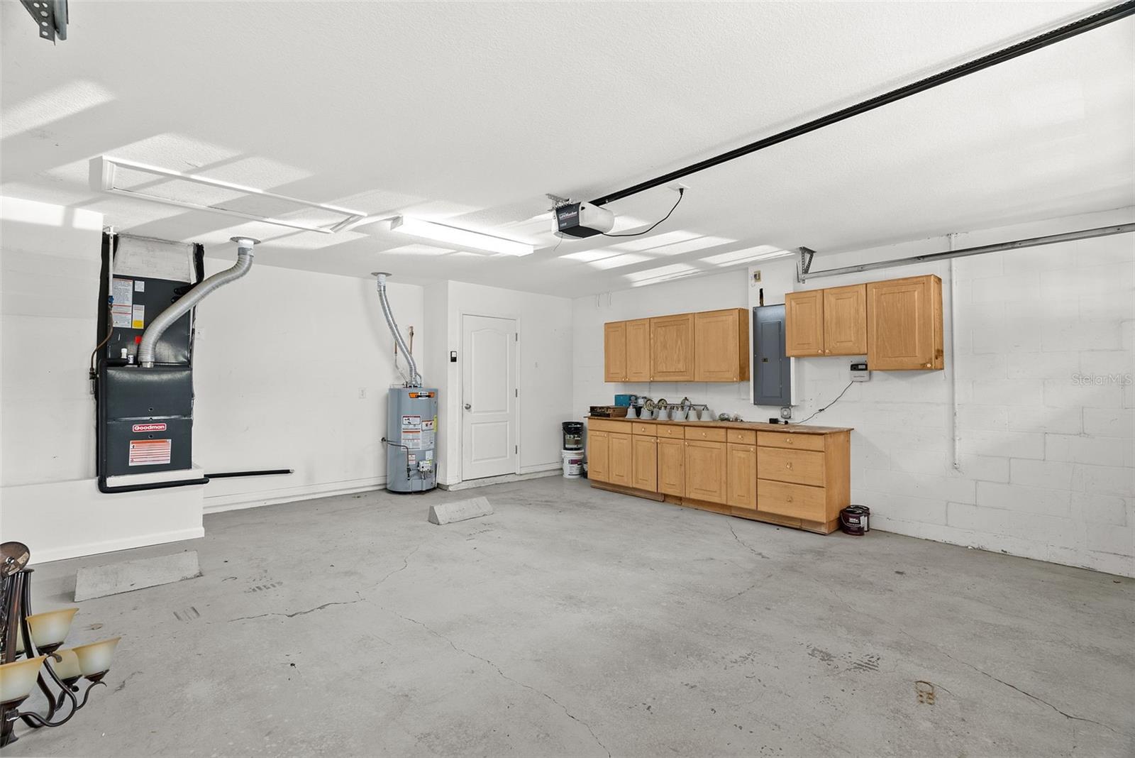 Image 42 of 46 For 5015 Sky Blue Drive