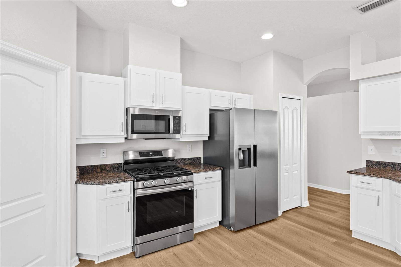 Image 9 of 46 For 5015 Sky Blue Drive