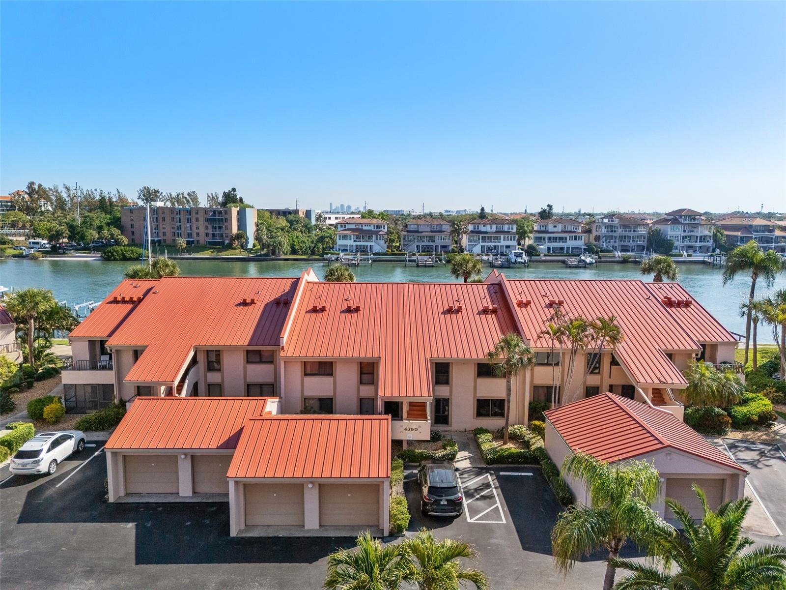 Image 2 of 46 For 4750 Brittany Drive S 126