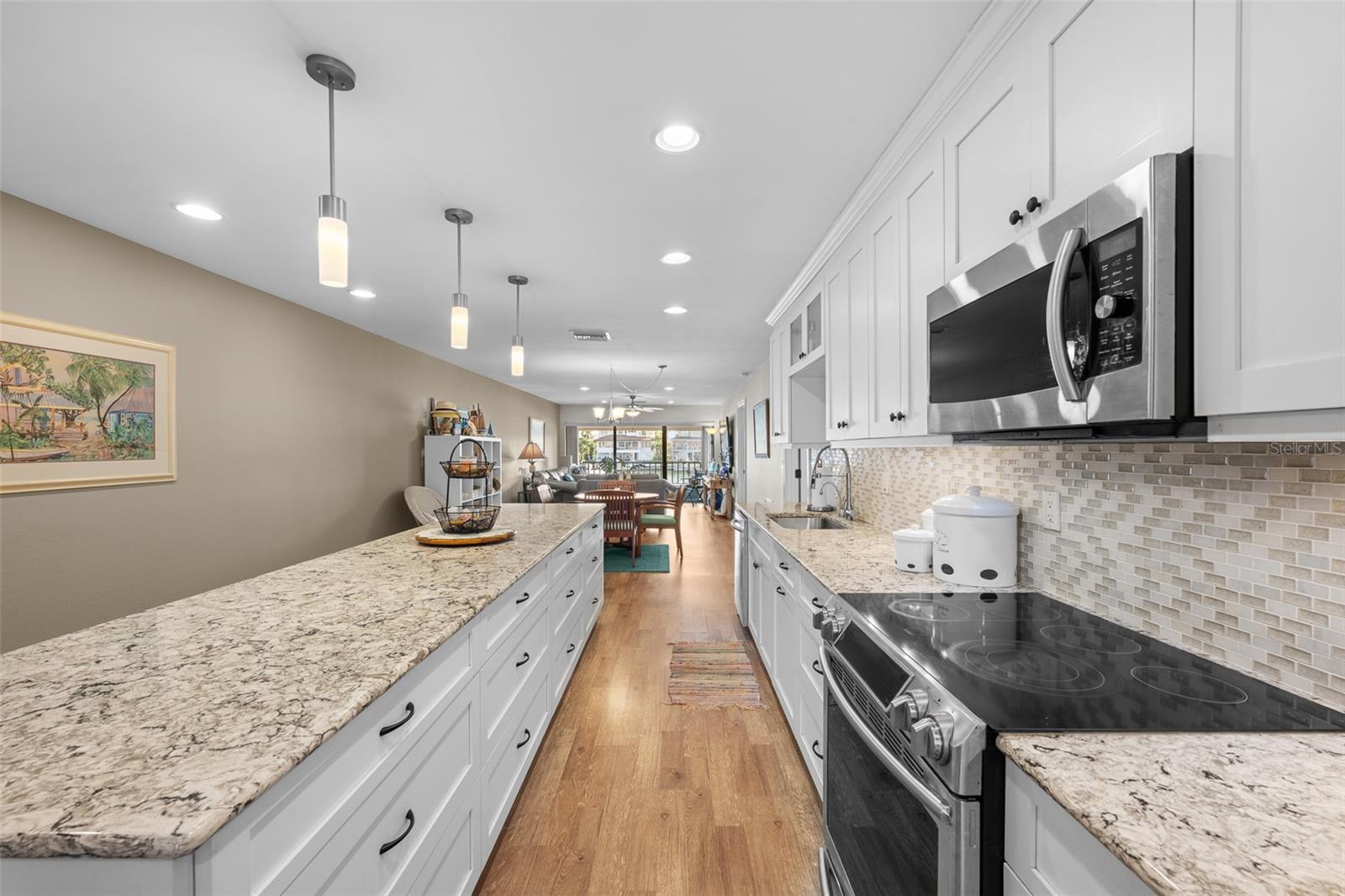 Image 4 of 46 For 4750 Brittany Drive S 126