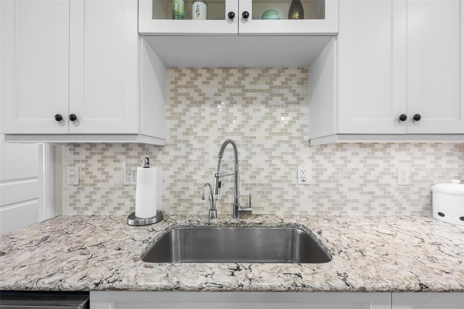 Image 5 of 46 For 4750 Brittany Drive S 126