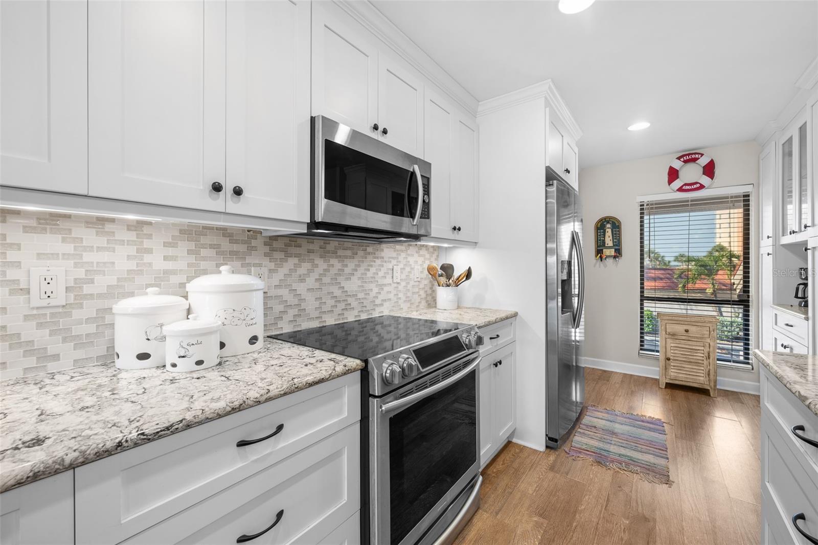 Image 8 of 46 For 4750 Brittany Drive S 126