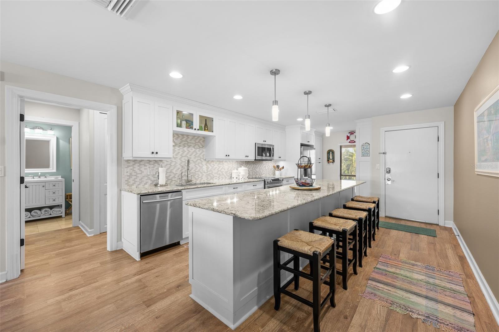 Image 9 of 46 For 4750 Brittany Drive S 126